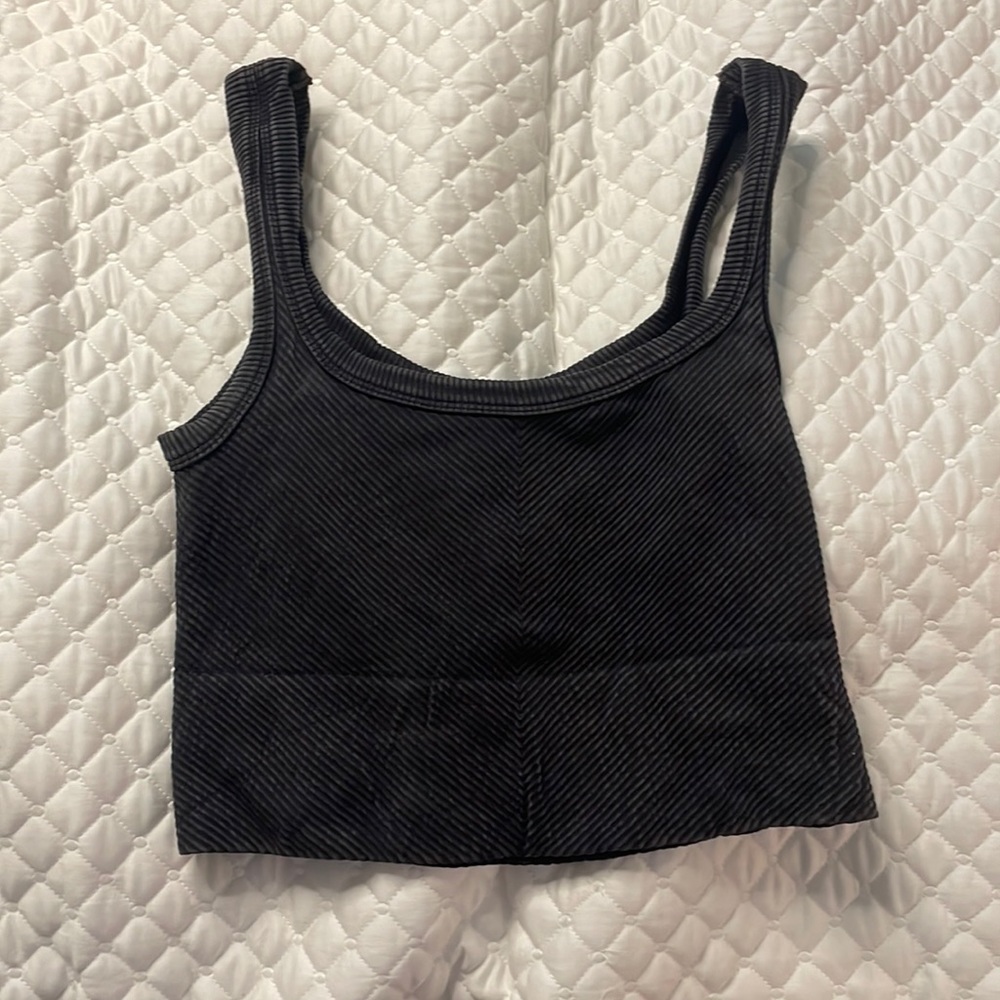 Nikibiki top